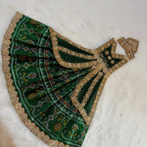 Premium Green Patola Style Mata Rani Vastra – Handmade Designer Lehenga Choli with Heavy Zari & Pearl Embroidery for Devi Idol